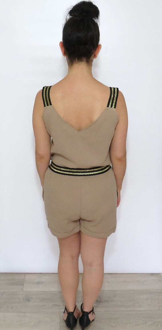 Sara - Camel top and shorts set